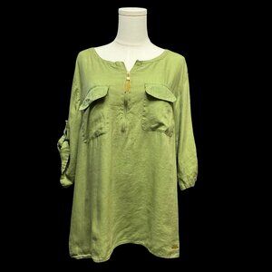 Green Linen Shirt w/ Gold Accents